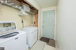 1803 E Beech Rd, Sterling, VA 20164 - Photo 16