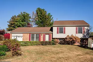 1803 E Beech Rd, Sterling, VA 20164 - Photo 2