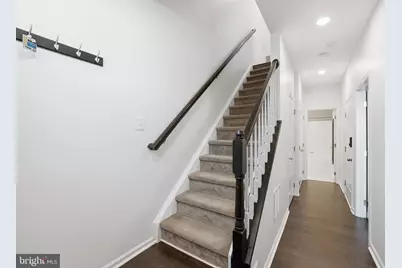 42799 Sykes Terrace, Chantilly, VA 20152 - Photo 4