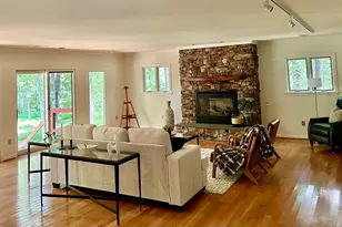 15679 Edgegrove Rd, Hillsboro, VA 20132 - Photo 4