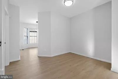 21748 Kings Crossing Terrace, Ashburn, VA 20147 - Photo 12