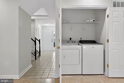 21748 Kings Crossing Terrace, Ashburn, VA 20147 - Photo 4