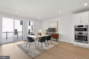 44508 Lowestoft Sq, Ashburn, VA 20147 - Photo 10