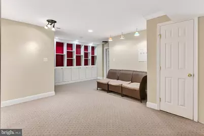 26089 Wendell Street, Chantilly, VA 20152 - Photo 32