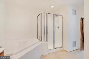 41971 Blue Flag Terrace, Aldie, VA 20105 - Photo 8