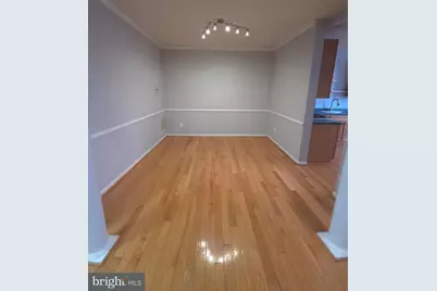 20387 Fallsway Terrace, Sterling, VA 20165 - Photo 4