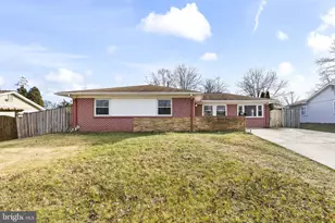 604 S Birch Street S, Sterling, VA 20164 - Photo 26