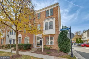 42791 Flannigan Terrace, Chantilly, VA 20152 - Photo 1