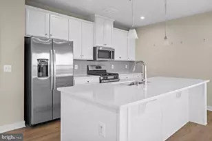 46320 Mount Milstead Ter, Sterling, VA 20164 - Photo 6