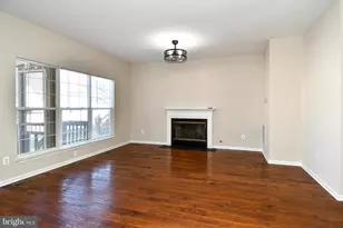 26005 Hartwood Dr, Chantilly, VA 20152 - Photo 18