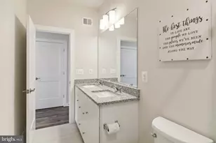 44501 Wolfhound Sq, Ashburn, VA 20147 - Photo 24