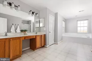 17148 Magic Mountain Dr, Round Hill, VA 20141 - Photo 30