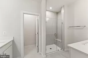 43812 Middleway Ter, Ashburn, VA 20147 - Photo 32