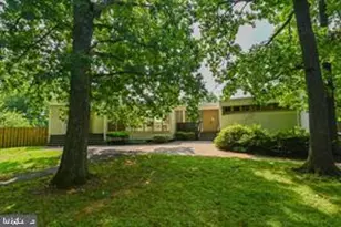 1072 Norwood Ct, Sterling, VA 20164 - Photo 28