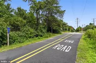 1072 Norwood Ct, Sterling, VA 20164 - Photo 24