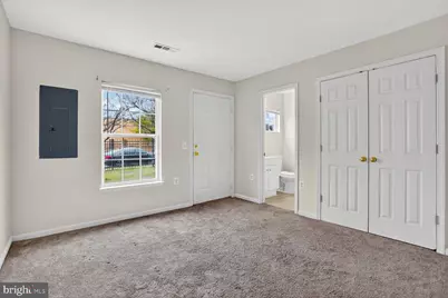 22976 Fontwell Square, Sterling, VA 20166 - Photo 10