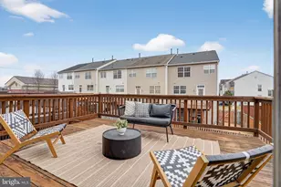 21758 Flora Springs Terrace, Ashburn, VA 20147 - Photo 10