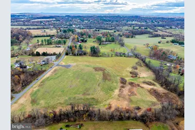 16801 Hamilton Station, Hamilton, VA 20158 - Photo 2