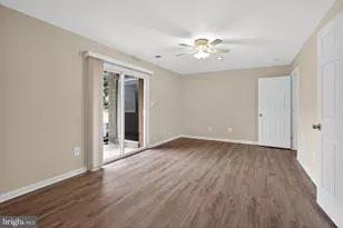 1043 Margate Ct, Sterling, VA 20164 - Photo 14