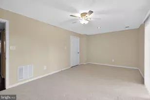 1043 Margate Ct, Sterling, VA 20164 - Photo 28