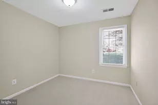 1043 Margate Ct, Sterling, VA 20164 - Photo 24