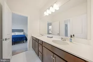 101 Milvian Wy SE, Leesburg, VA 20175 - Photo 38