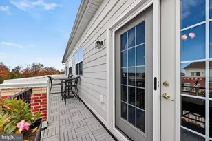 43669 McDowell Sq, Leesburg, VA 20176 - Photo 32