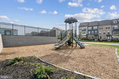 1033 Inferno Terrace SE, Leesburg, VA 20175 - Photo 36