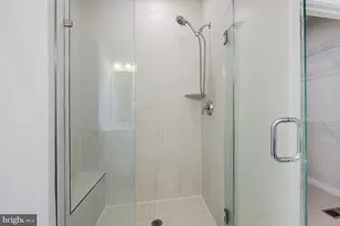 20328 Newfoundland Sq, Ashburn, VA 20147 - Photo 26