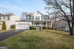 20956 Hollyberry Ct, Ashburn, VA 20147 - Photo 12