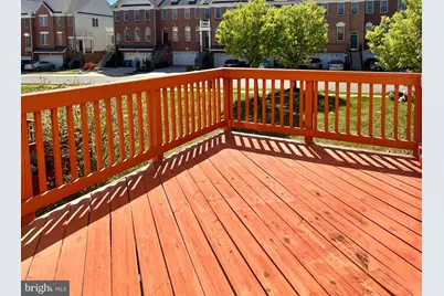 25205 Larks Terrace, Chantilly, VA 20152 - Photo 8