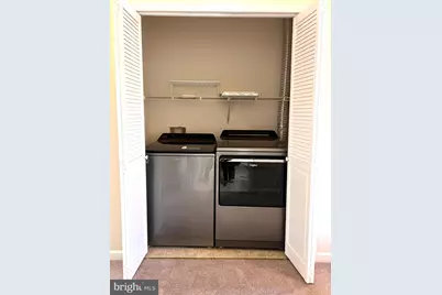 25205 Larks Terrace, Chantilly, VA 20152 - Photo 24