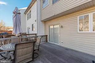 21491 Rusty Blackhaw Square, Sterling, VA 20164 - Photo 14