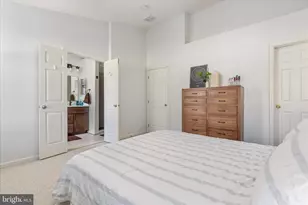 21491 Rusty Blackhaw Square, Sterling, VA 20164 - Photo 22