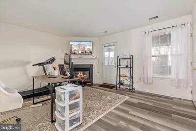 21491 Rusty Blackhaw Square, Sterling, VA 20164 - Photo 28