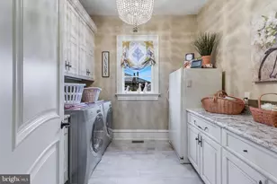 22665 Creighton Farms Dr, Leesburg, VA 20175 - Photo 32