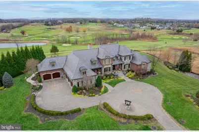 22665 Creighton Farms Drive, Leesburg, VA 20175 - Photo 2