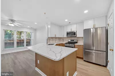 46932 Courtyard Square, Sterling, VA 20164 - Photo 1