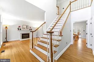 15700 Trapshire Ct, Waterford, VA 20197 - Photo 8