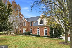 15700 Trapshire Ct, Waterford, VA 20197 - Photo 4