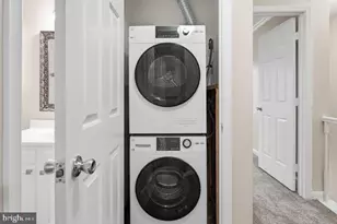 310 S 11th St, Purcellville, VA 20132 - Photo 32