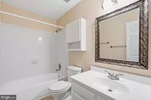 310 S 11th St, Purcellville, VA 20132 - Photo 30