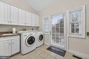 35047 Snickersville Turnpike, Round Hill, VA 20141 - Photo 38