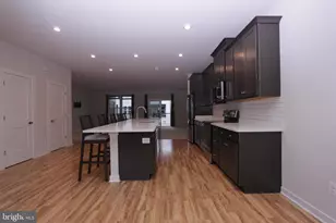 43808 Middleway Ter, Ashburn, VA 20147 - Photo 18