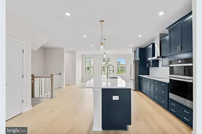 19716 Mystic Maroon Terrace, Ashburn, VA 20147 - Photo 4