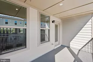 19750 Misty Moss Sq, Ashburn, VA 20147 - Photo 30