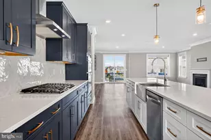 42986 Lost Farm Terrace, Leesburg, VA 20175 - Photo 10