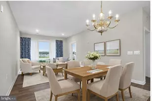 21630 Hawksbill High Cir, Sterling, VA 20164 - Photo 4