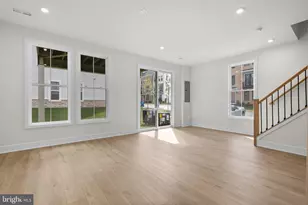 42119 Picasso Sq, Ashburn, VA 20148 - Photo 34