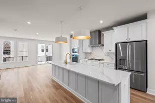 42121 Picasso Sq, Ashburn, VA 20148 - Photo 12